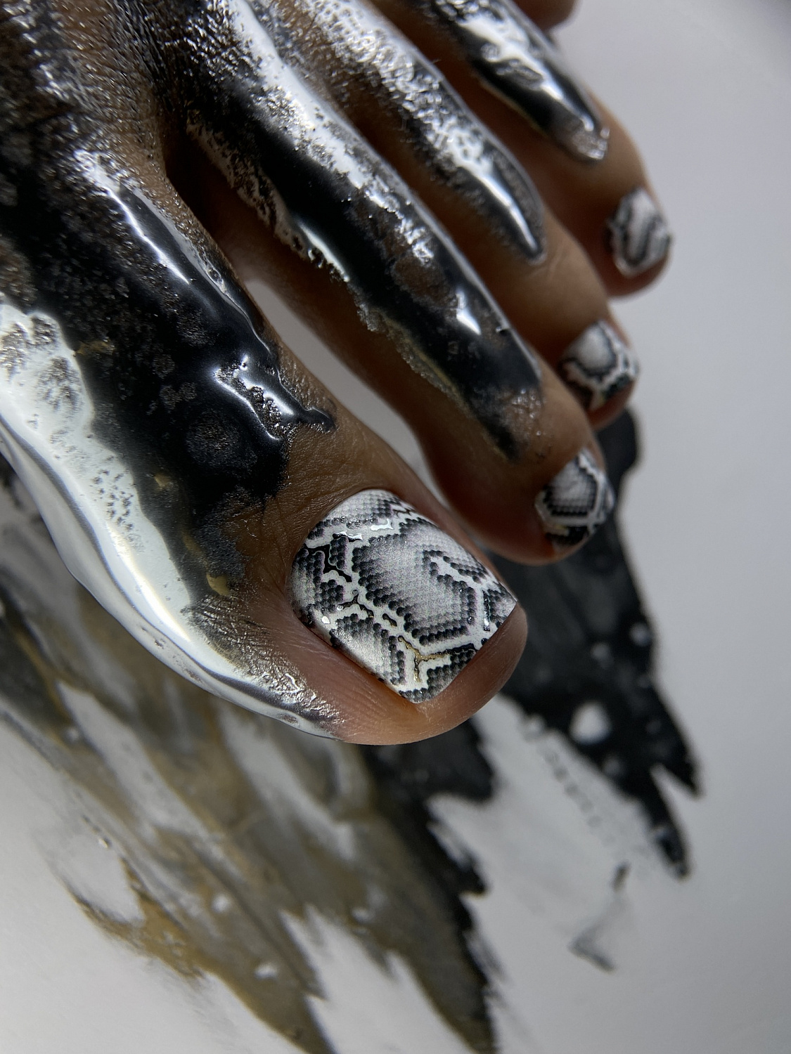 Пленки для педикюра CRAZY MANIC Silver snake